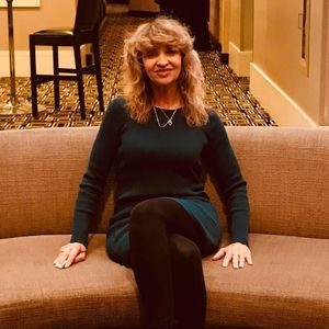 Meet your Posher, Vivian